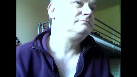 Snapshot of englishguysurrey chatting on March 2026 09:34:02 AM englishguysurrey online show from March 2026 09:34:02 AM