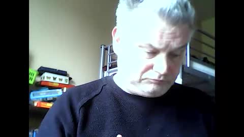 Snapshot of englishguysurrey chatting on April 2026 10:00:01 AM englishguysurrey online show from April 2026 10:00:01 AM