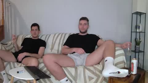 Snapshot of englishladxxx chatting on January 2025 06:44:01 PM Englishladxxx online show from January 2025 06:44:01 PM