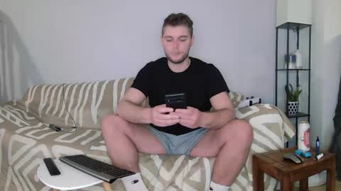 Snapshot of englishladxxx chatting on January 2025 09:50:01 PM Englishladxxx online show from January 2025 09:50:01 PM