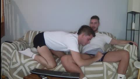 Snapshot of englishladxxx chatting on September 2025 10:56:02 PM Englishladxxx online show from September 2025 10:56:02 PM