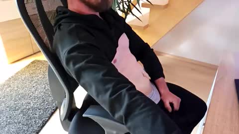 Pete online show from October 2025 11:33:02 AM