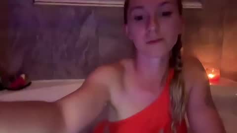 Snapshot of enna0703 chatting on June 2026 04:22:02 AM ennasworld online show from June 2026 04:22:02 AM
