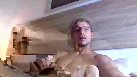 rineking online show from November 2025 12:10:02 AM