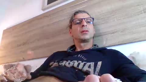 rineking online show from December 2025 11:45:01 PM