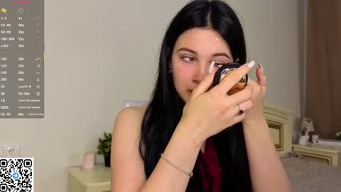 Snapshot of enricaelis chatting on October 2025 08:17:01 PM Sani online show from October 2025 08:17:01 PM