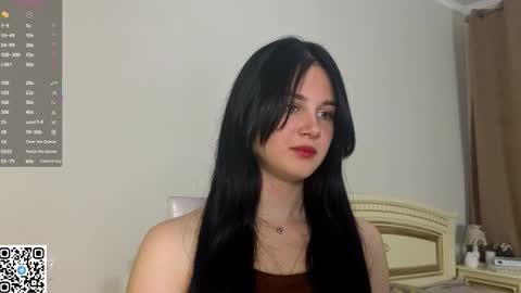 Snapshot of enricaelis chatting on October 2025 08:30:02 PM Sani online show from October 2025 08:30:02 PM