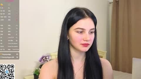 Snapshot of enricaelis chatting on November 2025 08:11:01 PM Sani online show from November 2025 08:11:01 PM