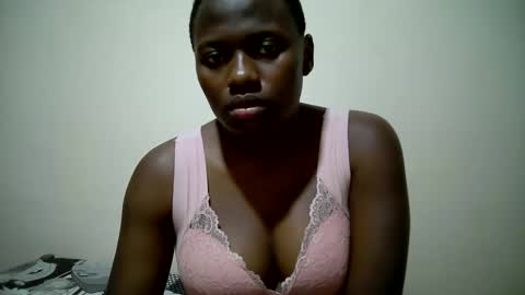 Snapshot of enter_dee chatting on February 2026 10:08:02 PM Ell online show from February 2026 10:08:02 PM