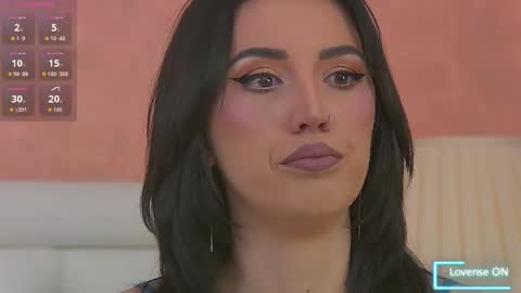 Snapshot of enyahazell chatting on October 2025 06:43:01 PM enyahazell online show from October 2025 06:43:01 PM