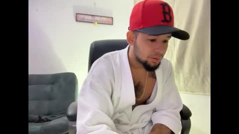 enyel_100 online show from February 2026 10:54:01 AM