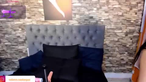 Snapshot of enyel_valmina chatting on March 2025 11:38:02 PM Enyel online show from March 2025 11:38:02 PM