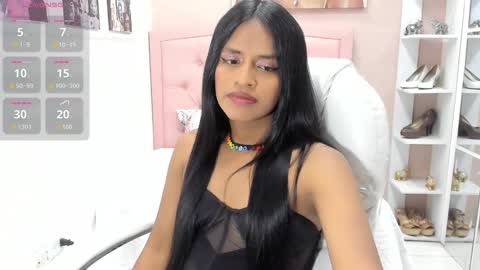 Snapshot of enyelin chatting on March 2026 10:53:01 PM Enyenlina online show from March 2026 10:53:01 PM