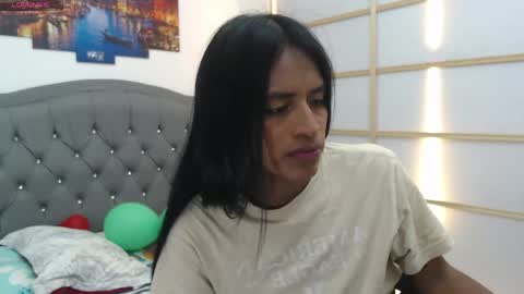 Enyenlina online show from May 2026 10:18:02 PM