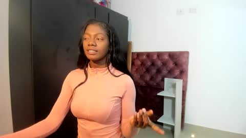 Angela online show from July 2026 11:18:01 PM
