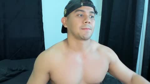 Enzo online show from May 2026 05:01:02 AM