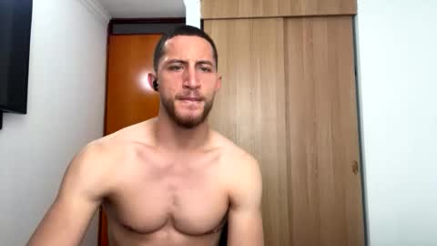 enzo_savage online show from February 2026 07:18:01 PM