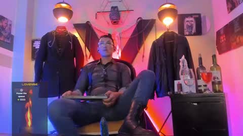 Enzo Pratt online show from September 2025 07:30:01 AM
