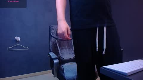 EnzoRace online show from February 2026 05:49:01 AM