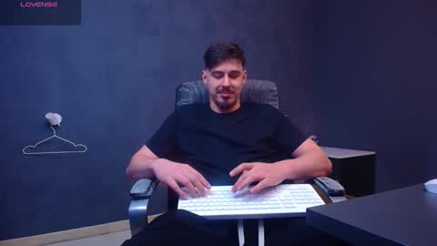 EnzoRace online show from February 2026 06:40:02 AM