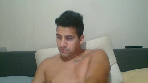 Snapshot of enzoron chatting on January 2025 03:18:01 AM enzoron online show from January 2025 03:18:01 AM