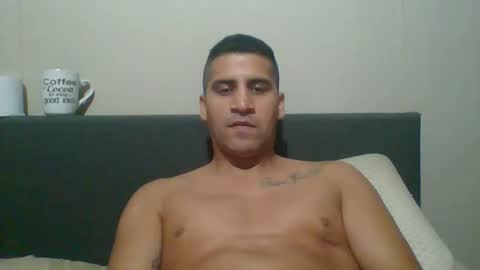 Snapshot of enzoron chatting on January 2025 04:52:01 AM enzoron online show from January 2025 04:52:01 AM