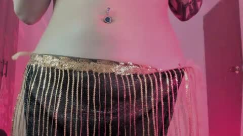 Leyla online show from May 2026 11:01:04 PM