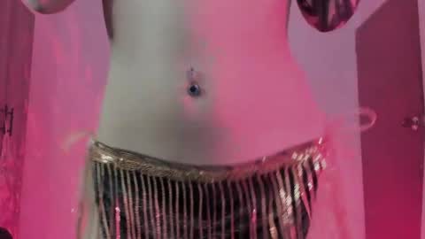 Leyla online show from May 2026 11:12:03 PM