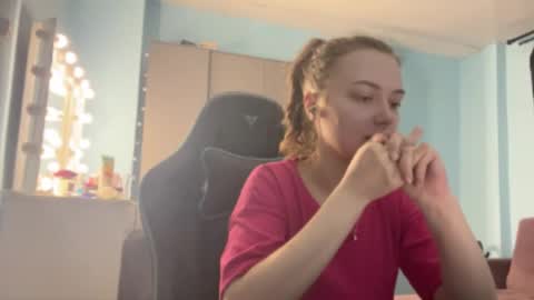 Lily online show from March 2026 08:21:02 AM