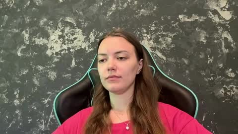 Lily online show from May 2026 07:05:01 AM