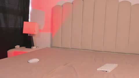 Snapshot of eragonbooy02 chatting on December 2025 06:48:02 PM Eragon online show from December 2025 06:48:02 PM