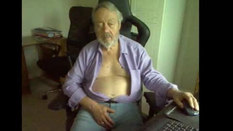 Snapshot of erasmus_d chatting on October 2025 04:40:02 PM erasmus_d online show from October 2025 04:40:02 PM