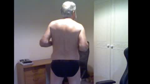 Snapshot of erasmus_d chatting on February 2026 05:53:02 PM erasmus_d online show from February 2026 05:53:02 PM