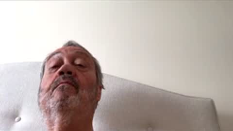 erasmus_d online show from April 2026 07:34:01 AM