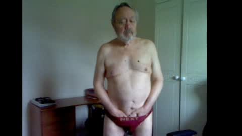 erasmus_d online show from May 2026 05:29:01 PM