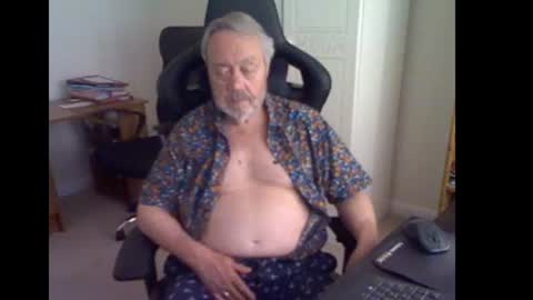 erasmus_d online show from June 2026 04:42:01 PM