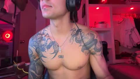 Snapshot of eren_blade_ chatting on March 2026 05:36:01 AM Tht BOSS Eren online show from March 2026 05:36:01 AM