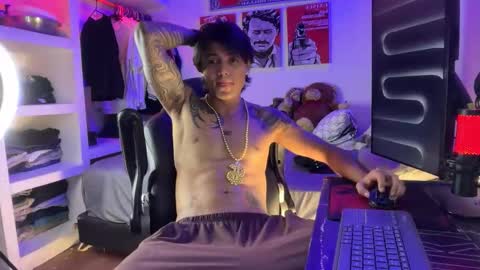 Snapshot of eren_blade_ chatting on March 2026 05:54:02 AM Tht BOSS Eren online show from March 2026 05:54:02 AM