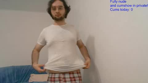 Snapshot of eren_jaeger2000 chatting on October 2025 03:04:01 AM Eren online show from October 2025 03:04:01 AM