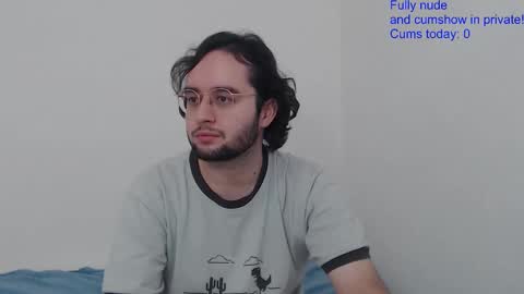 Snapshot of eren_jaeger2000 chatting on October 2025 02:44:01 AM Eren online show from October 2025 02:44:01 AM