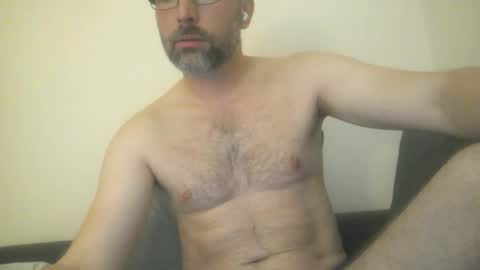 Snapshot of eric334418 chatting on September 2025 08:49:02 AM eric334418 online show from September 2025 08:49:02 AM