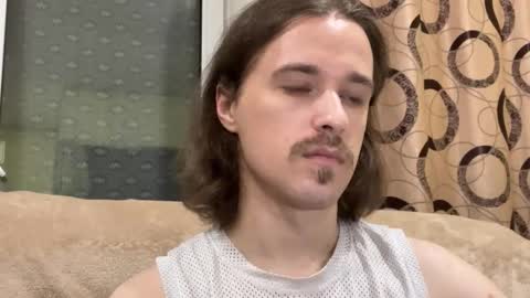 Snapshot of eric_blond chatting on November 2025 05:24:01 PM Eric online show from November 2025 05:24:01 PM