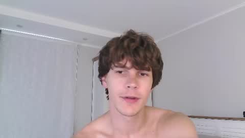 Eric Crush online show from July 2026 04:28:02 AM