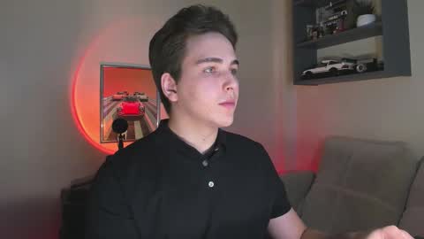 Snapshot of eric_ether chatting on November 2025 05:36:02 PM Eric online show from November 2025 05:36:02 PM