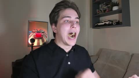 Snapshot of eric_ether chatting on November 2025 07:13:02 PM Eric online show from November 2025 07:13:02 PM