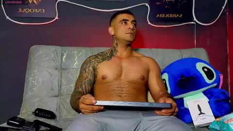 Brayan online show from April 2026 08:17:01 PM