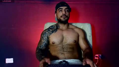 Brayan online show from May 2026 11:32:02 PM