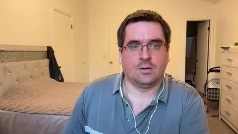 Snapshot of eric_heim chatting on November 2025 09:58:01 PM eric heim online show from November 2025 09:58:01 PM