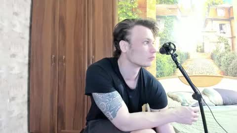 Eric online show from October 2025 05:58:02 AM