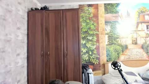 Eric online show from October 2025 08:06:01 AM